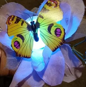 Meet your Posher, Emilia